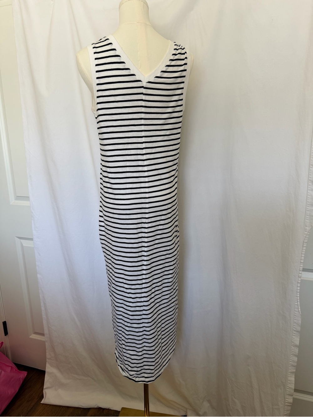 Time and Tru Black & White Striped V-Neck Maxi Dress - Picture 3 of 3